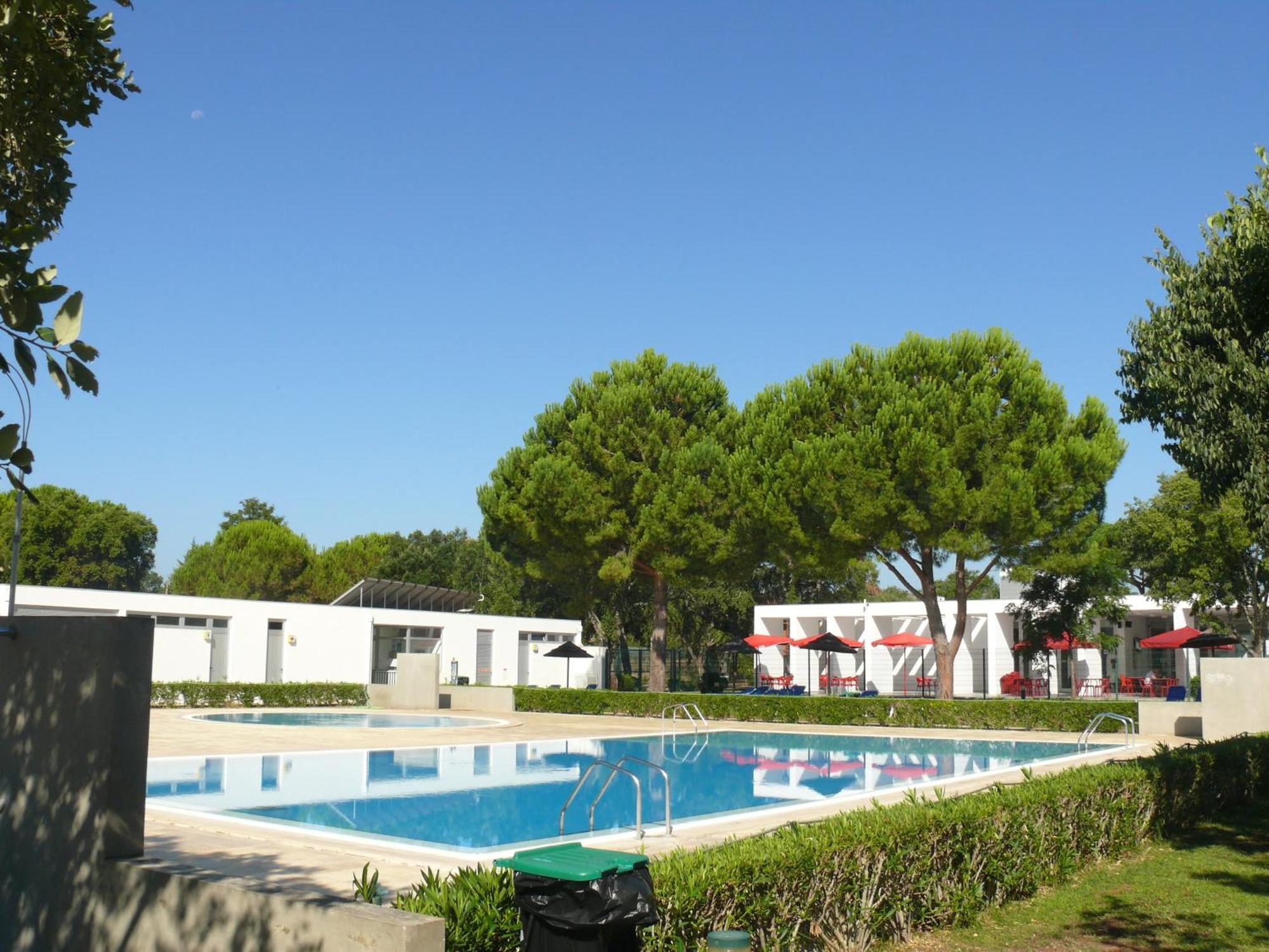Parque De Campismo Orbitur Montargil 호텔 외부 사진